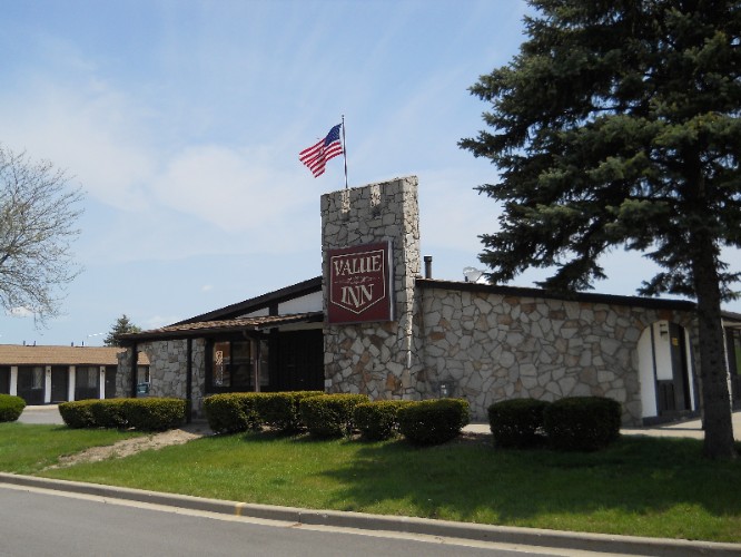 merry yacht inn kenosha